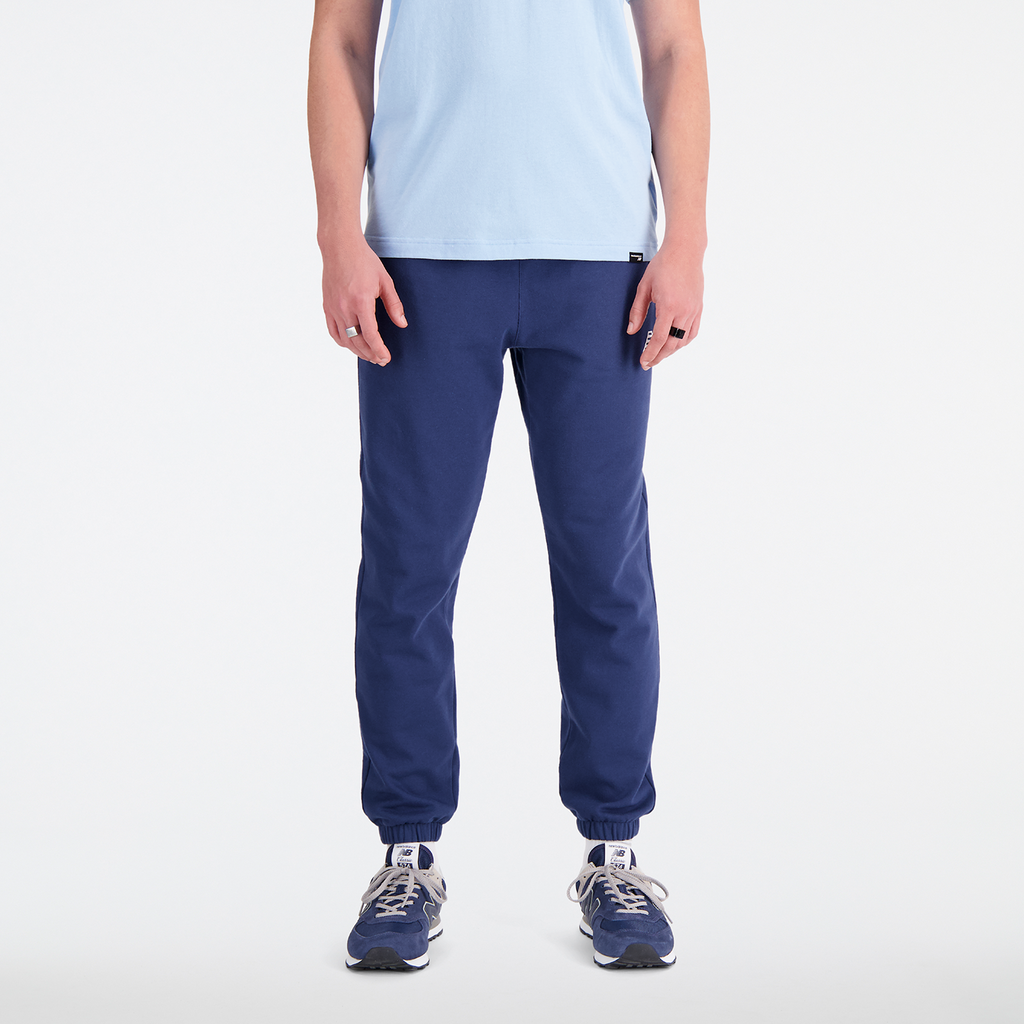 New Balance NB Sport Seasonal Pant in BLAU