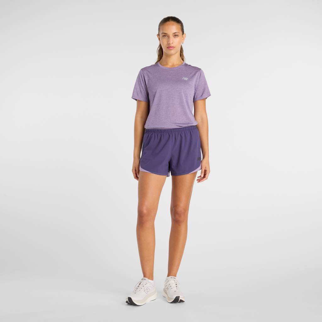 New Balance W NB Athletics Short Sleeve in VIOLETT
