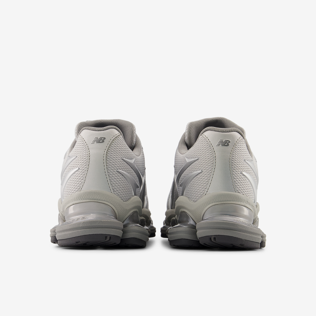 New Balance U20005UW - 2000 Freizeitschuhe in GRAU