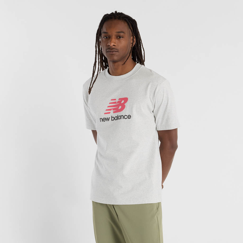 New Balance Athletics Logo T-Shirt in GRAU