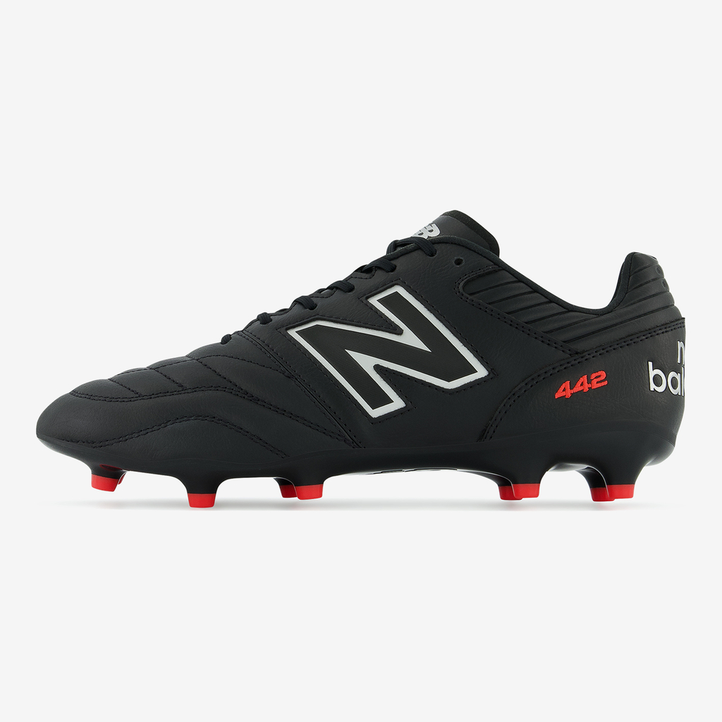 New Balance 442 Pro FG v2 Nockenschuhe in SCHWARZ