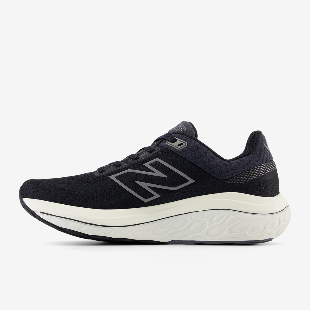 New Balance W 860 v14 Laufschuhe in SCHWARZ