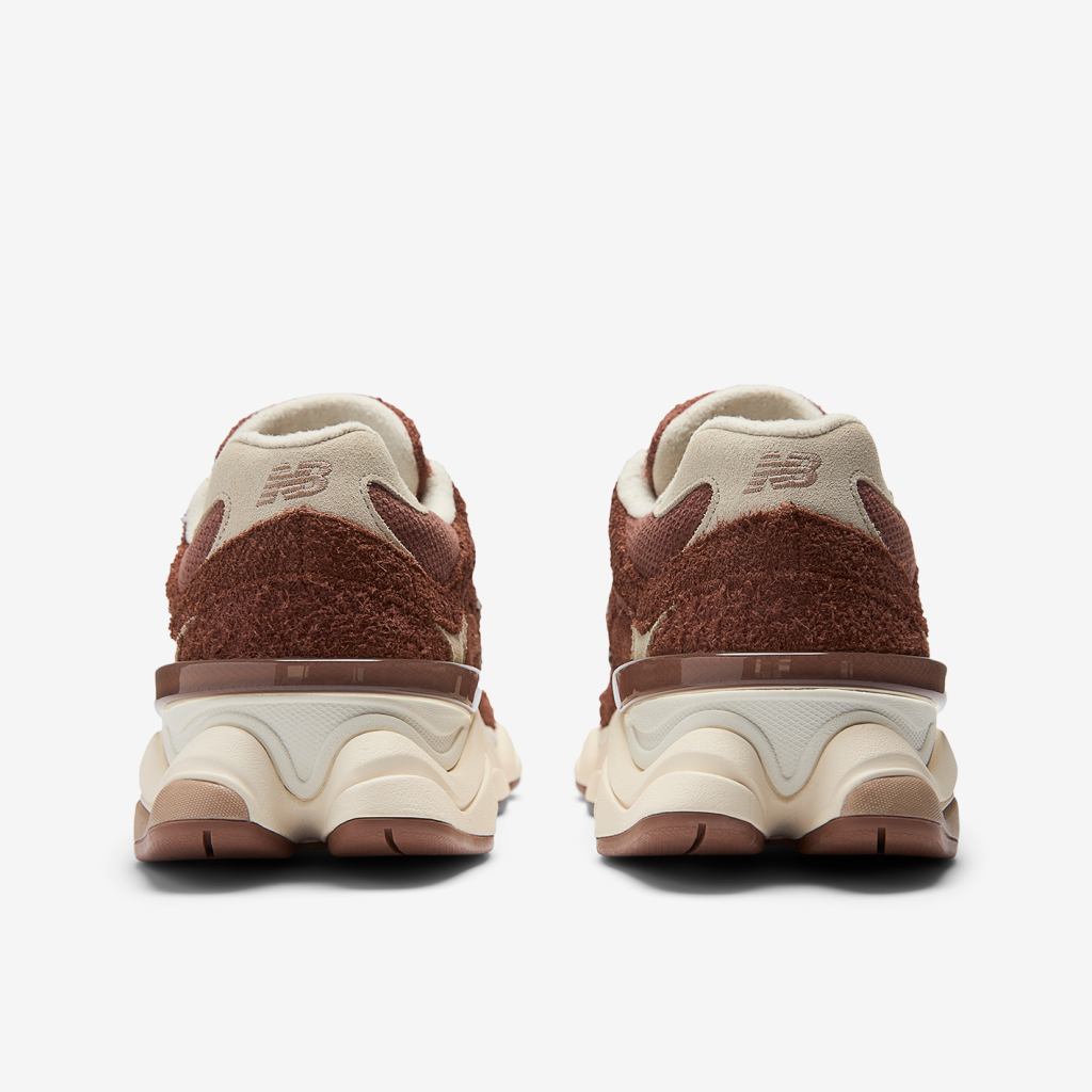 New Balance U 9060 Cozy Comfort Freizeitschuhe in BRAUN