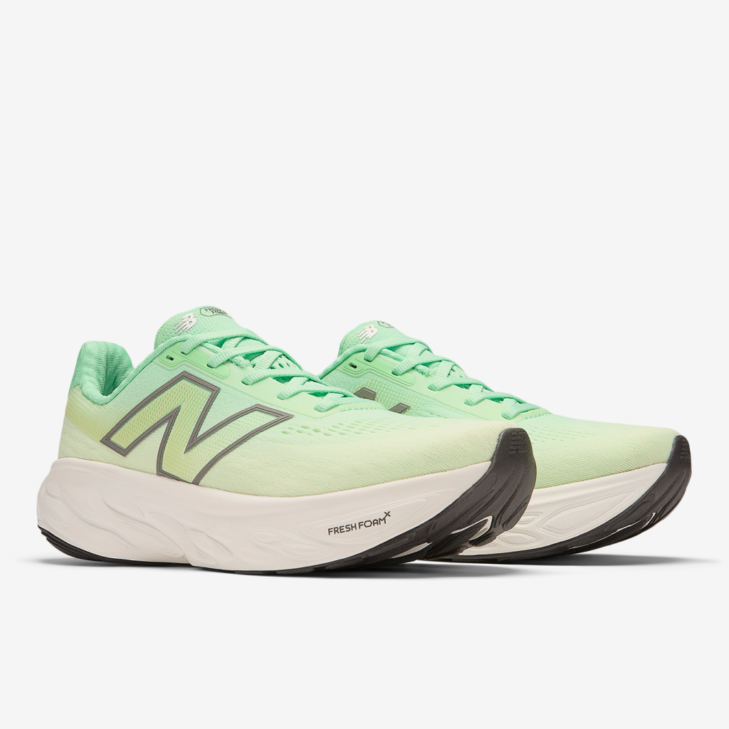 New Balance M 1080 v14 Laufschuhe in GRÜN