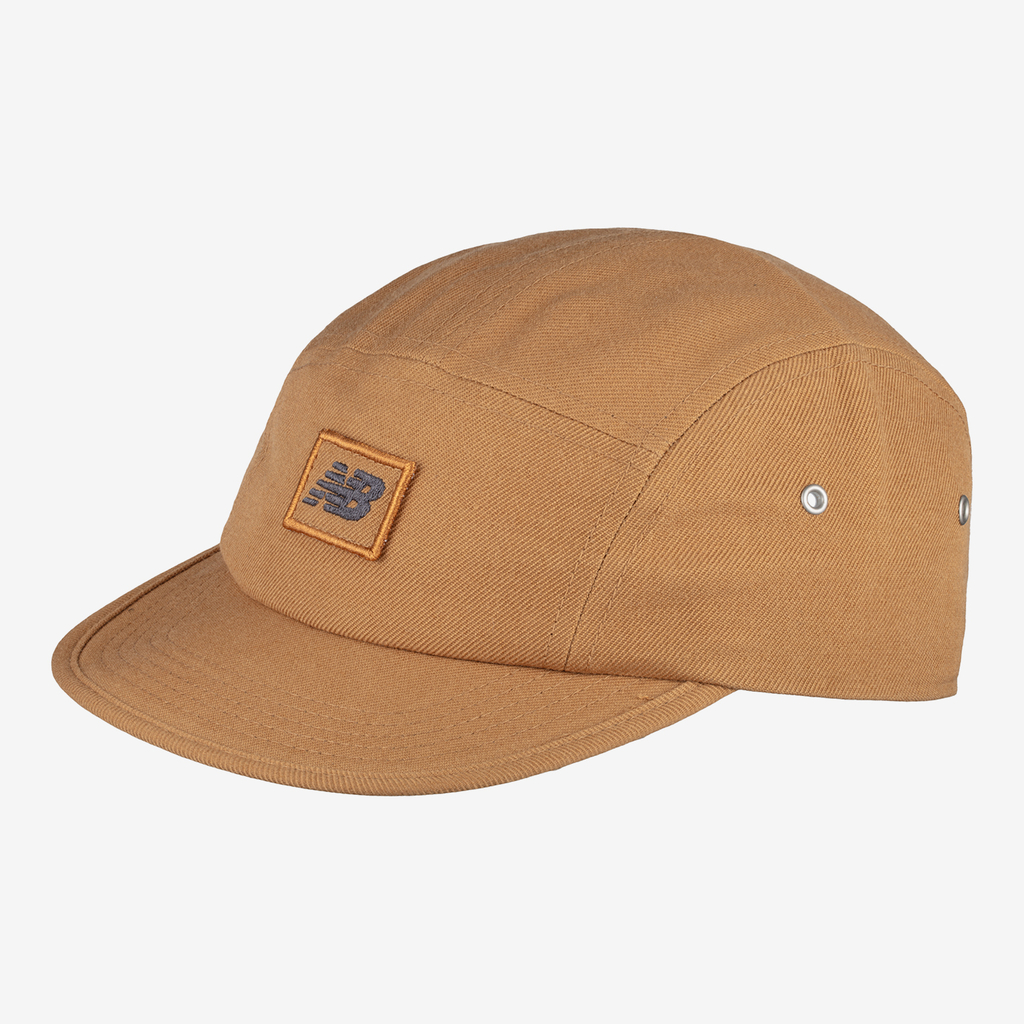 New Balance 5 Panel Lifestyle Flat Brim in BRAUN