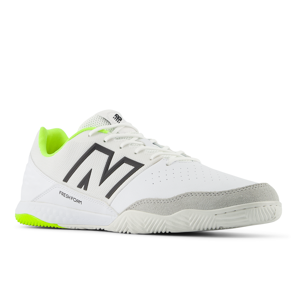 New Balance M Audazo Command IN Colorful Indoorschuhe in WEISS