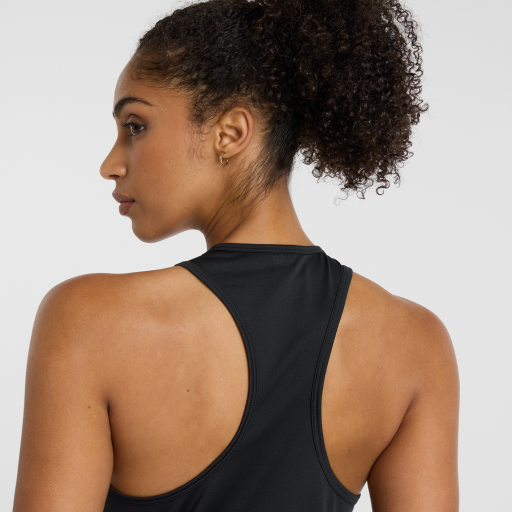 New Balance W Sport Core Tank in SCHWARZ