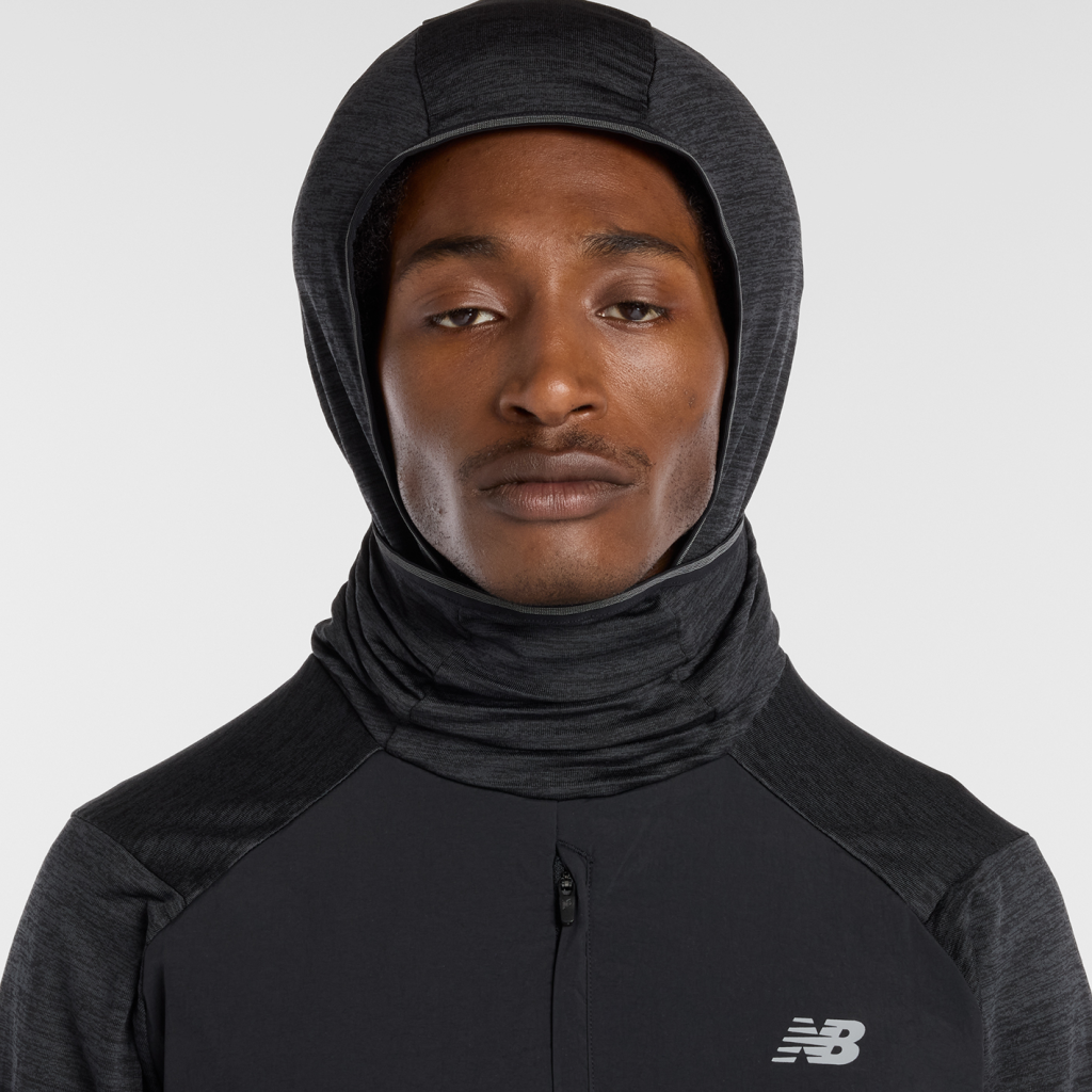 New Balance Heat Grid Balaclava Hoodie in SCHWARZ