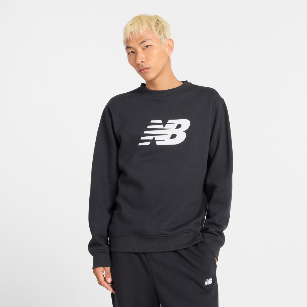 New Balance Sport Core Brushed Crew in SCHWARZ