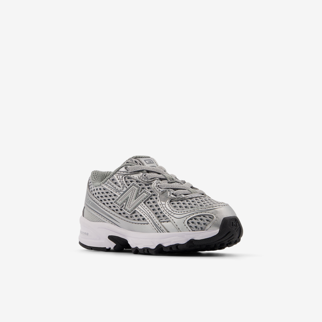 New Balance I 740 Core Freizeitschuhe in GRAU