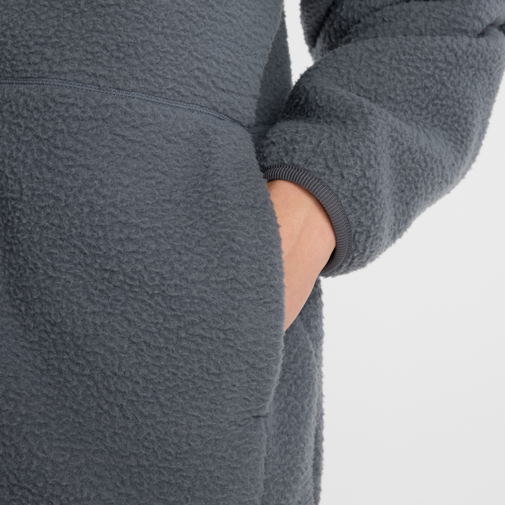 New Balance High Pile Jacket in GRAU