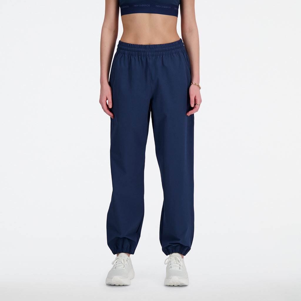 W NB Athletics Stretch Woven Jogger nb navy Hauptbild_brandshop