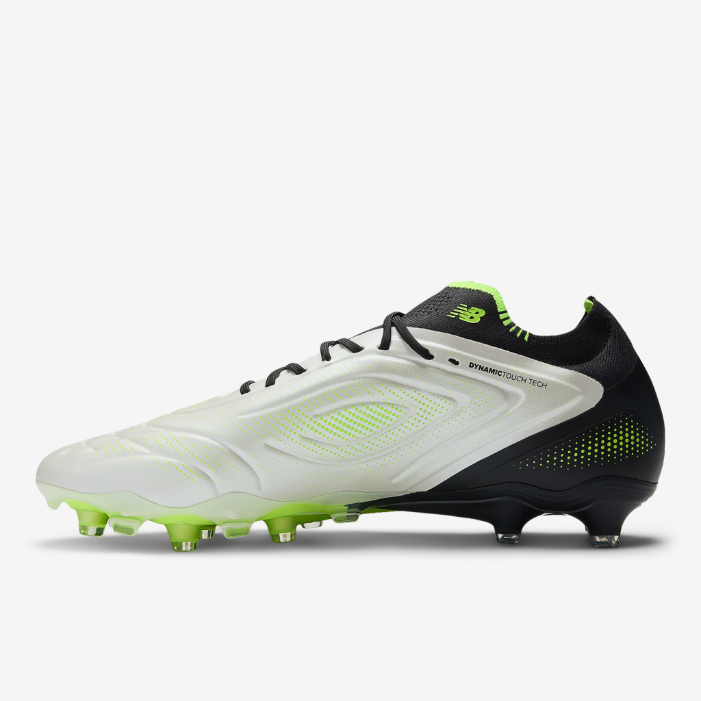 New Balance M Tekela Elite FG v5 Nockenschuhe in WEISS