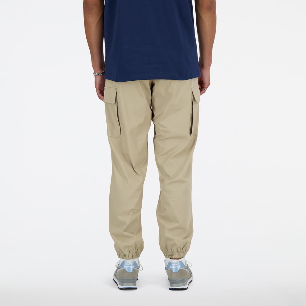 Twill Cargo Jogger stoneware model_bild_back_brandshop