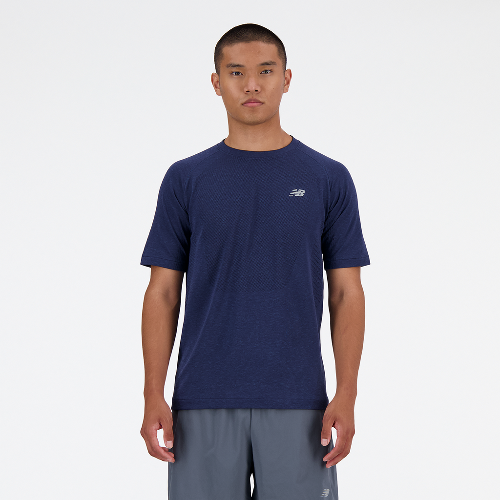 New Balance NB Athletics Seamless T-Shirt in BLAU