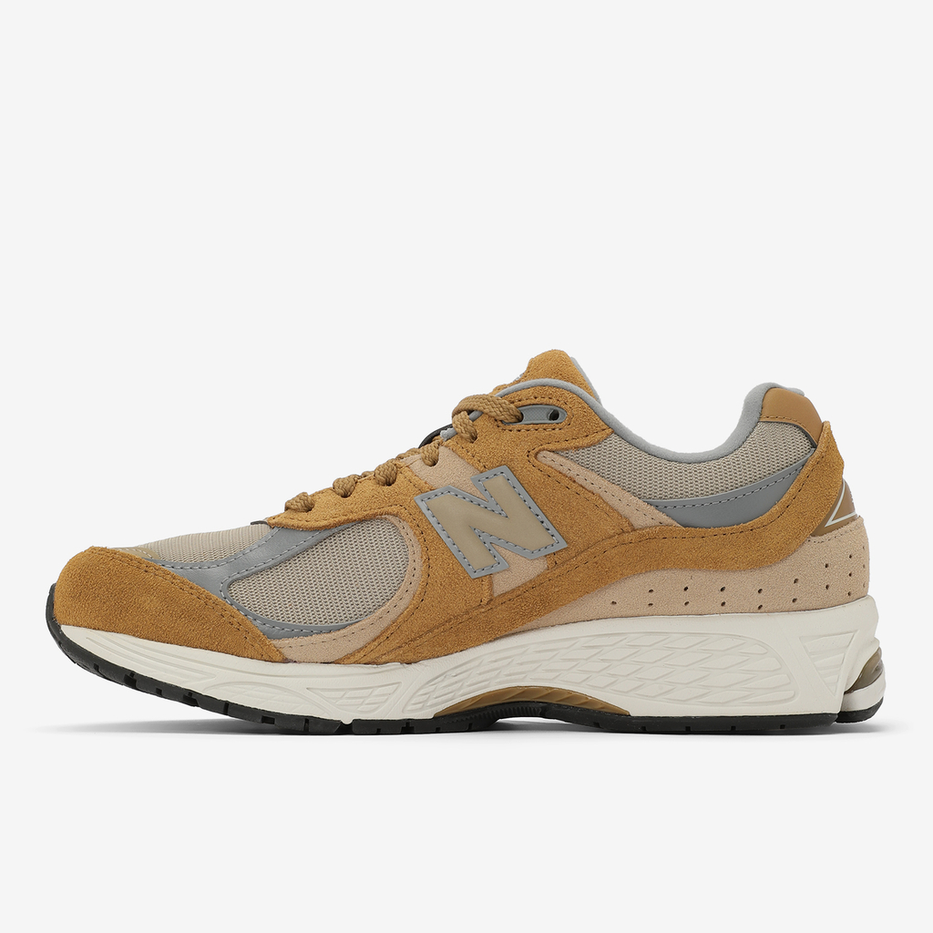 New Balance U 2002 Seasonal Essentials Freizeitschuhe in BRAUN