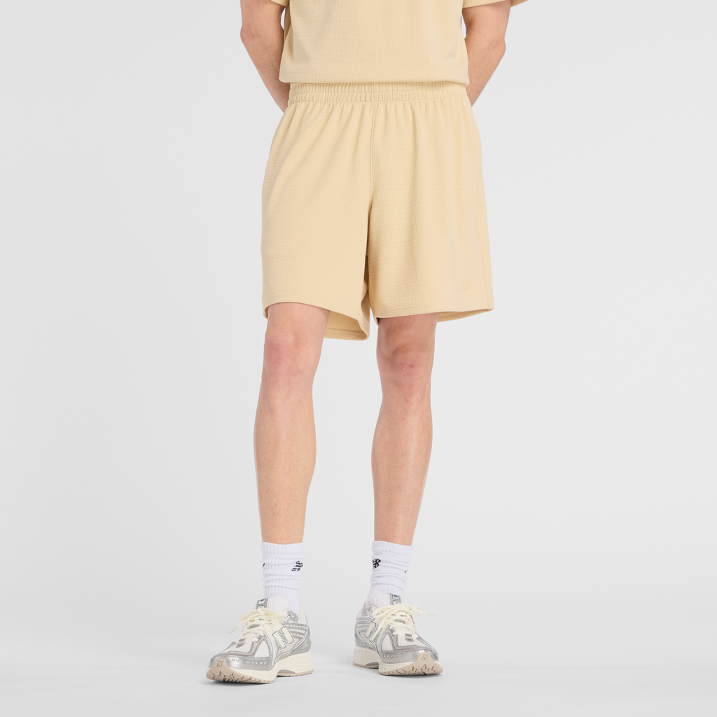 New Balance Textured Check Short in BRAUN
