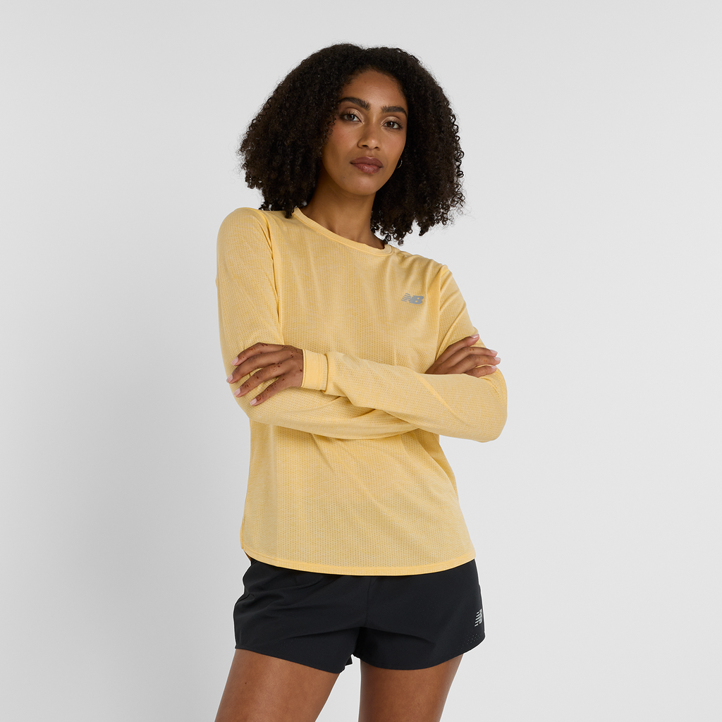 New Balance W NB Athletics Long Sleeve in ORANGE