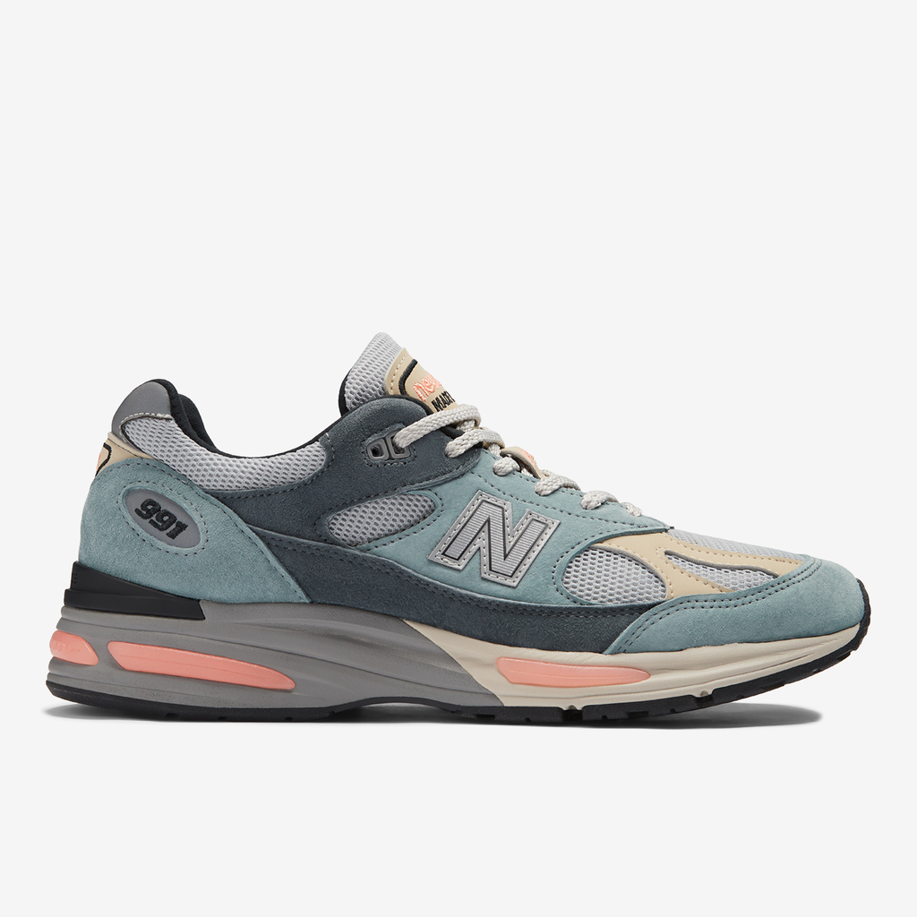 M 991 v2 MiUK Seasonal Freizeitschuhe grey/orange Hauptbild_brandshop