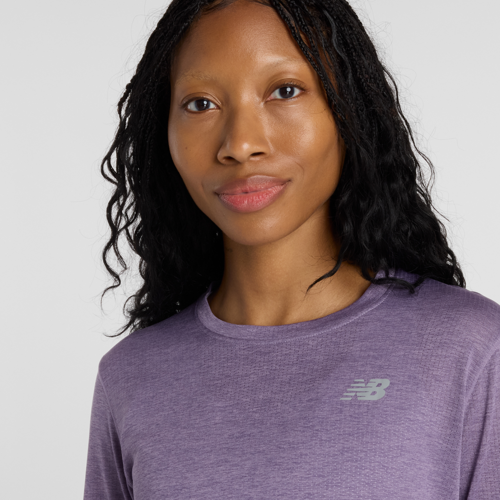 New Balance W NB Athletics Long Sleeve in VIOLETT