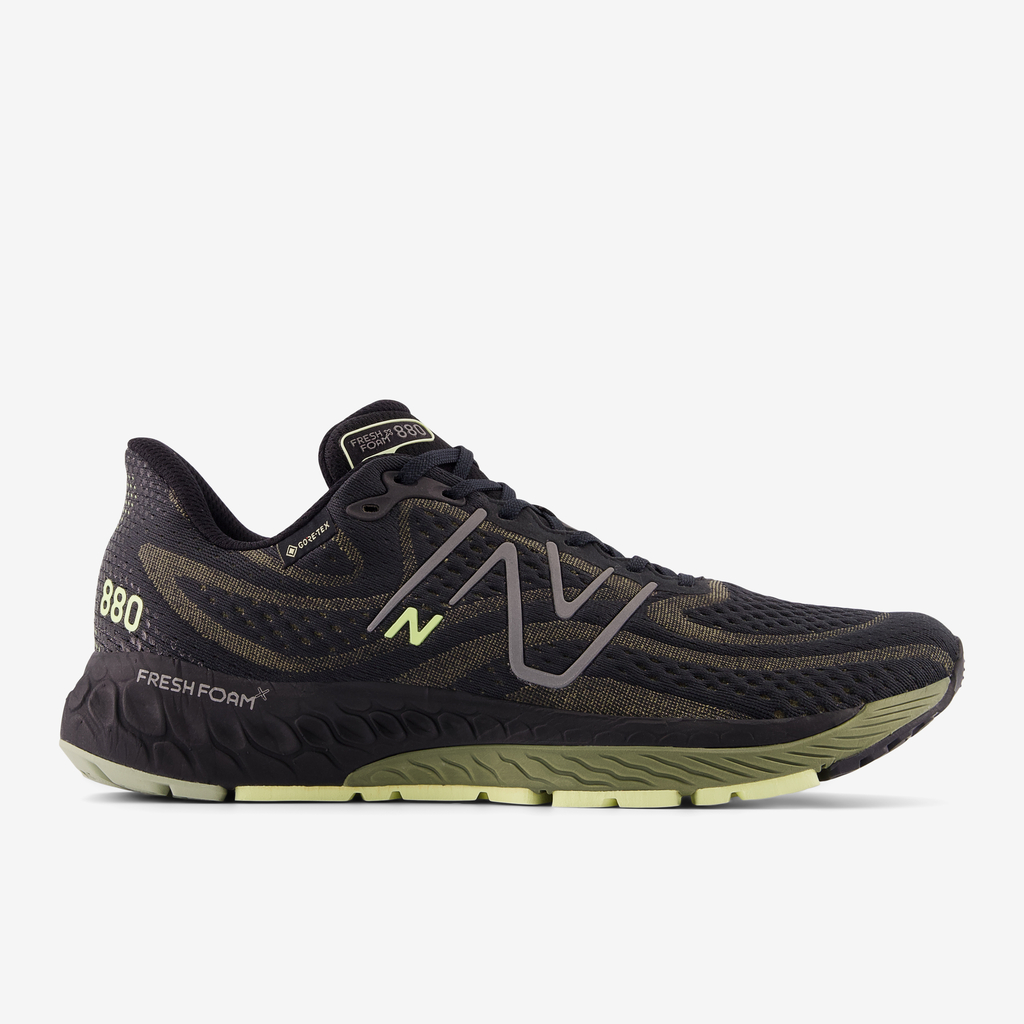 M 880 GTX v13 Laufschuhe black/mud Hauptbild_brandshop