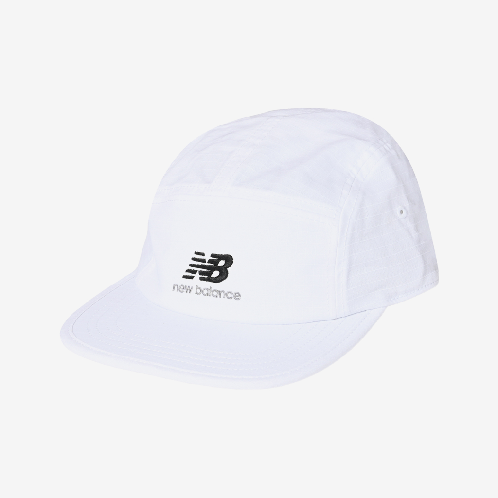 New Balance 5 Panel Camper Stacked in WEISS
