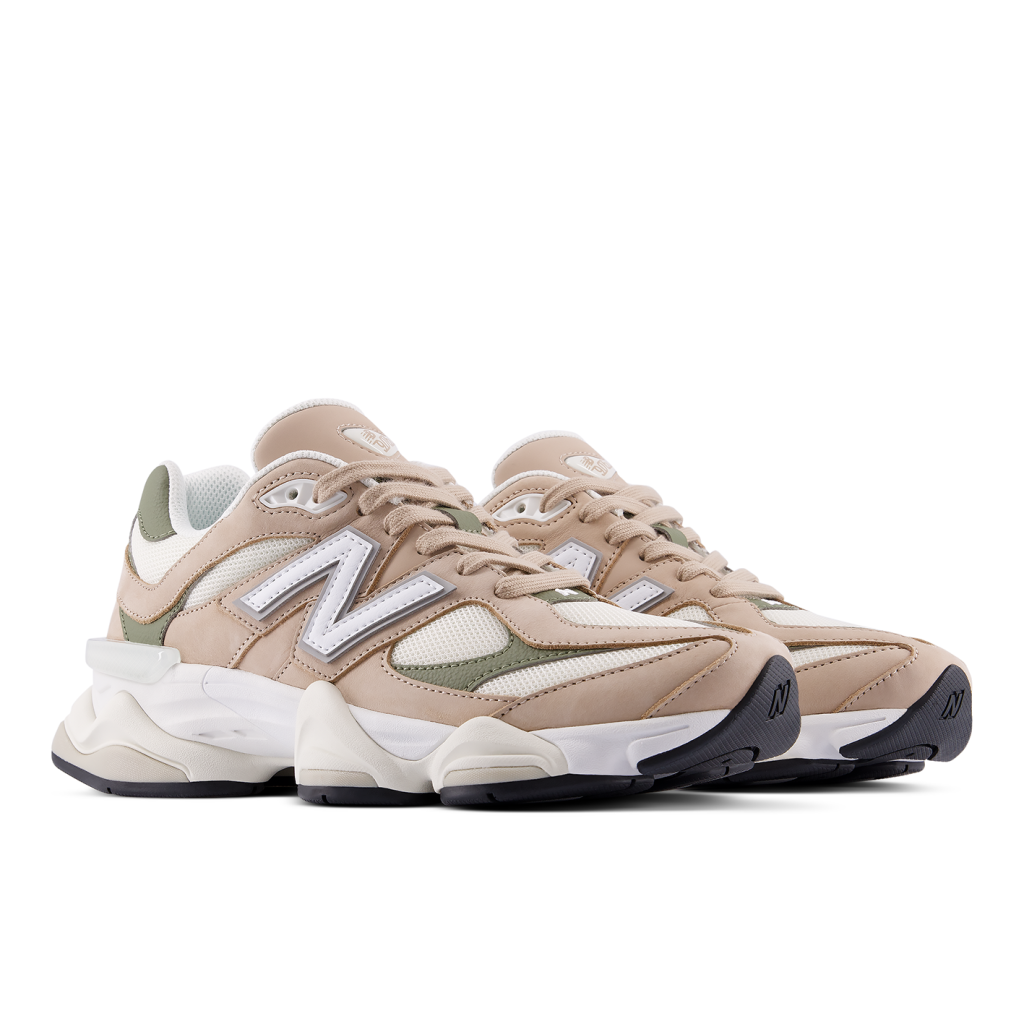 New Balance U 9060 Elevated Staple Freizeitschuhe in BRAUN