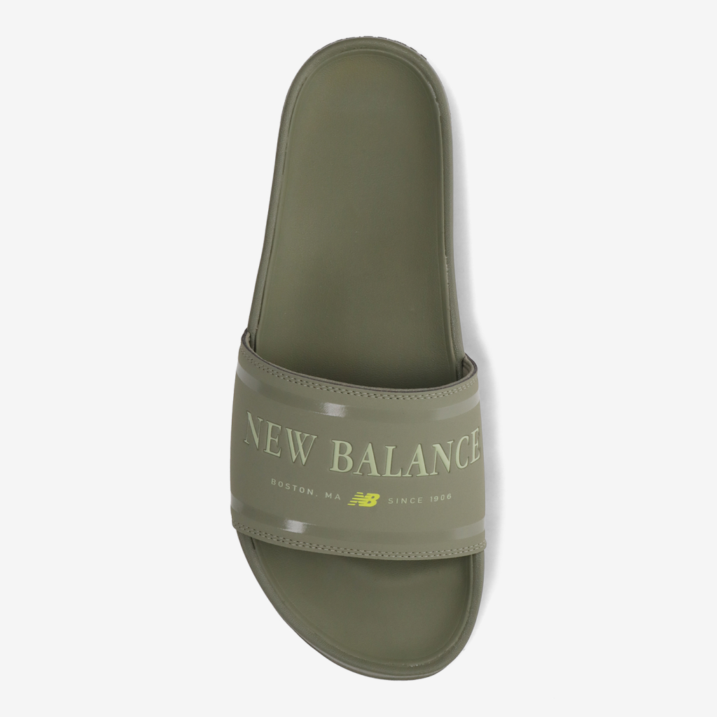 New Balance M 200 Slides Seasonal Freizeitsandalen in GRÜN