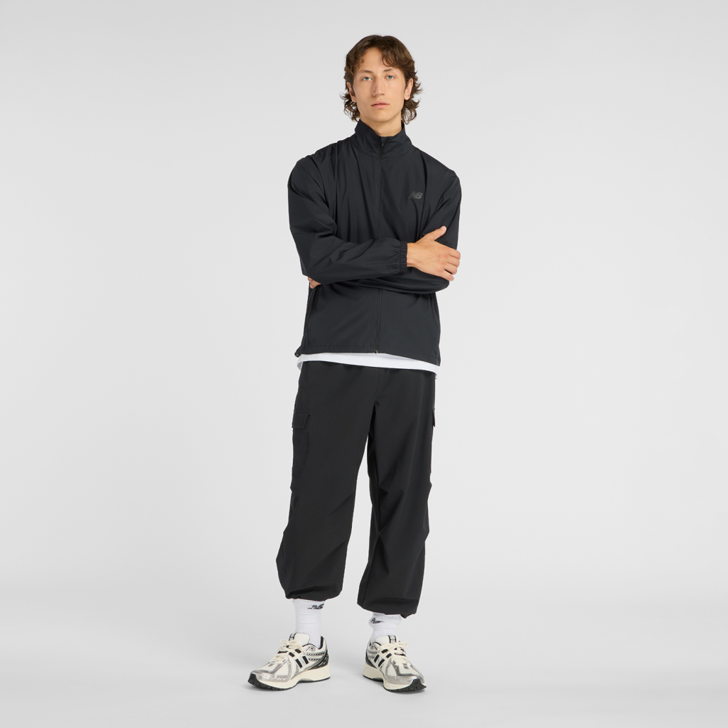 New Balance Fast Days Jacket in SCHWARZ