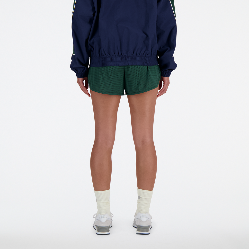 W NB Athletics Mesh Short nightwatch green model_bild_back_brandshop