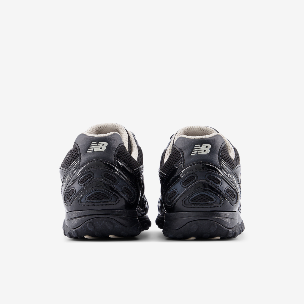 New Balance U204LMRA Freizeitschuhe in SCHWARZ
