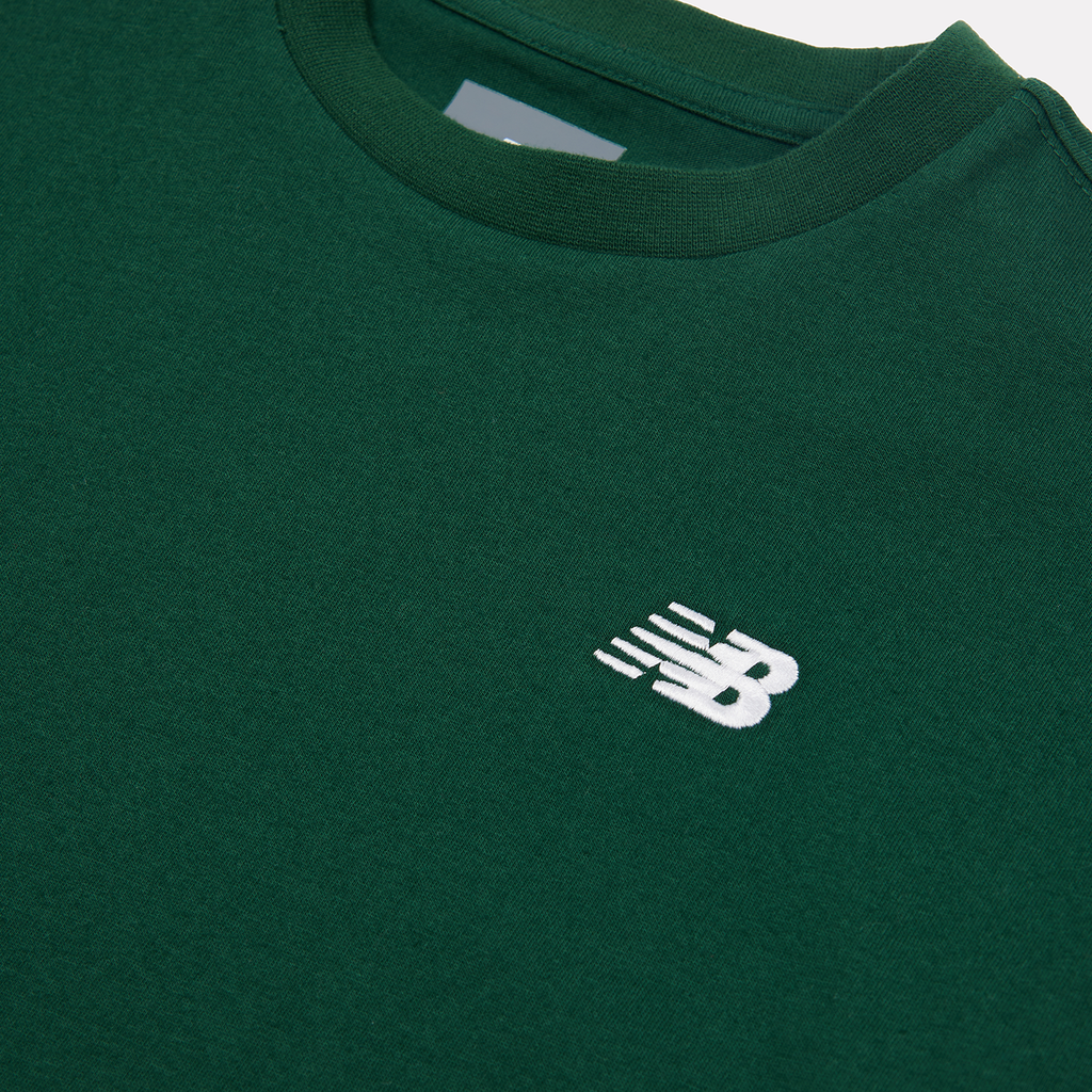 B New Balance Jersey Small Logo Tee nightwatch green detail_bild1_brandshop