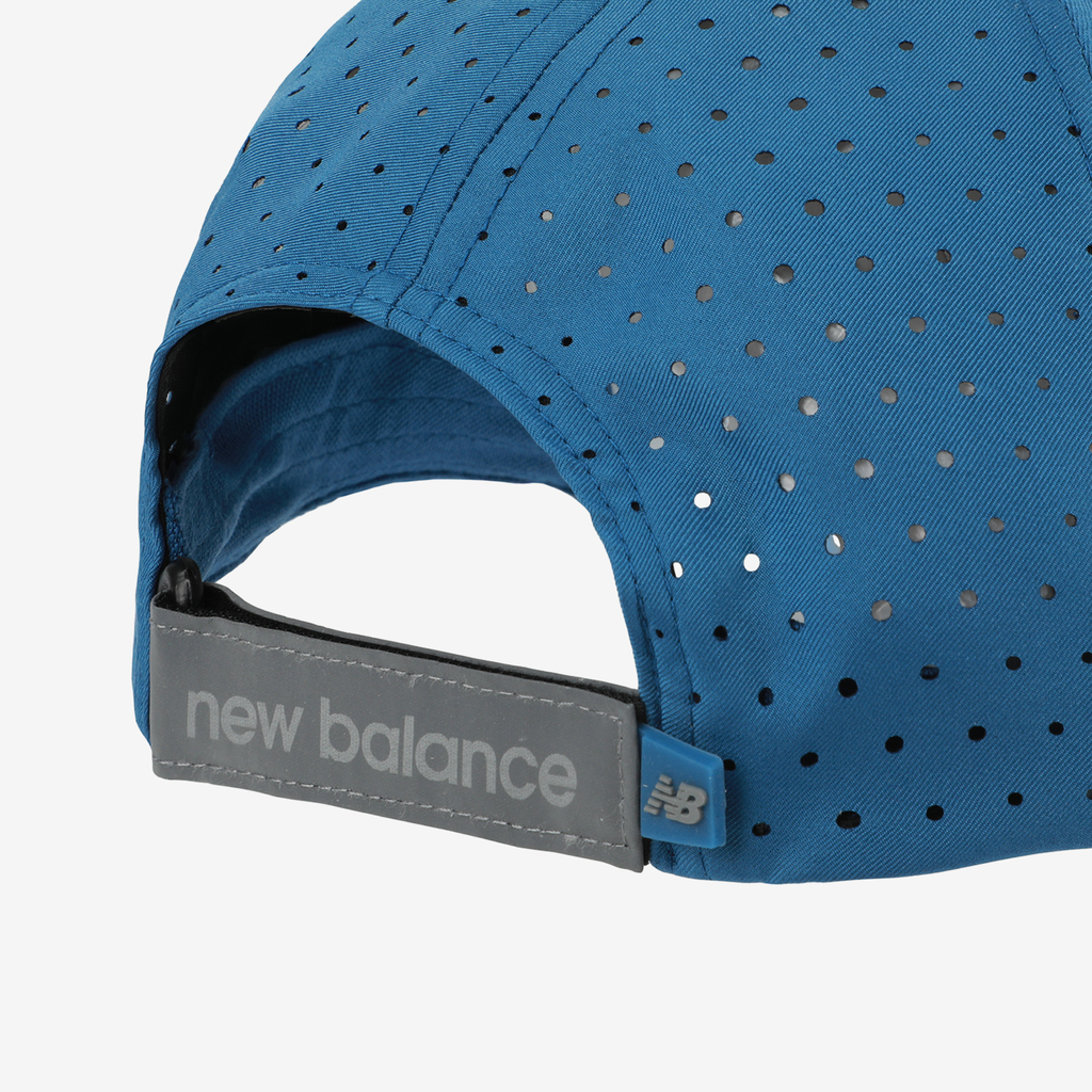 New Balance 6 Panel Pro Run Hat in BLAU