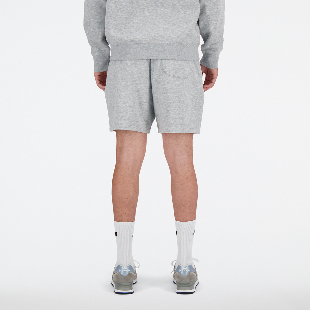 New Balance Sport Essentials French Terry Short 7 Inch in GRAU