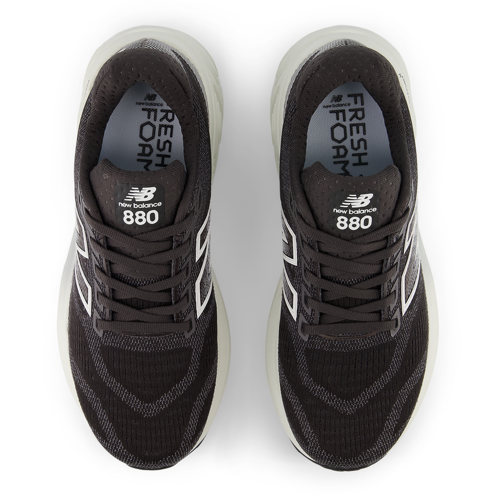 New Balance W 880 v15 Laufschuhe in SCHWARZ