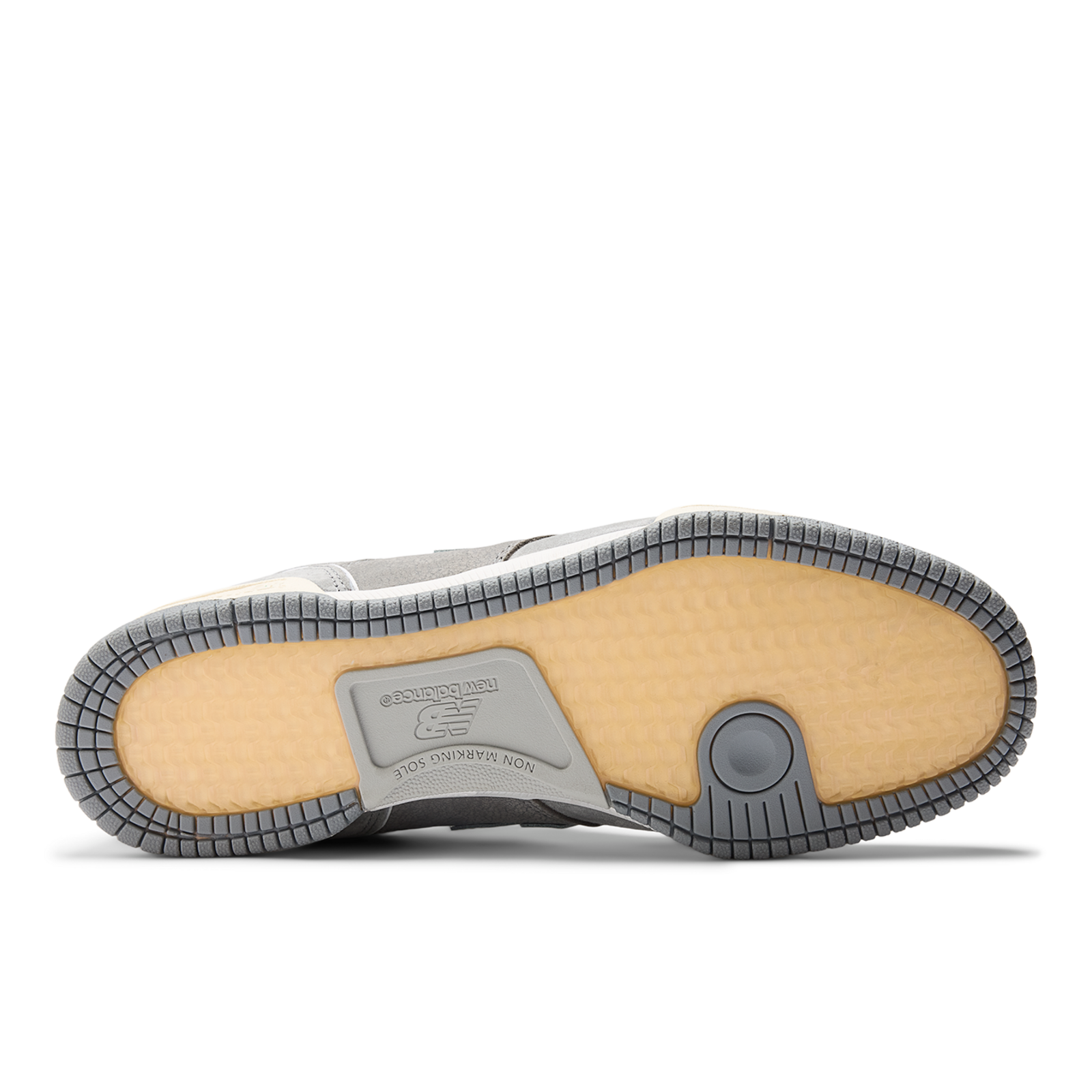 New Balance M Numeric 600 Lost Art Skateboardschuhe in GRAU