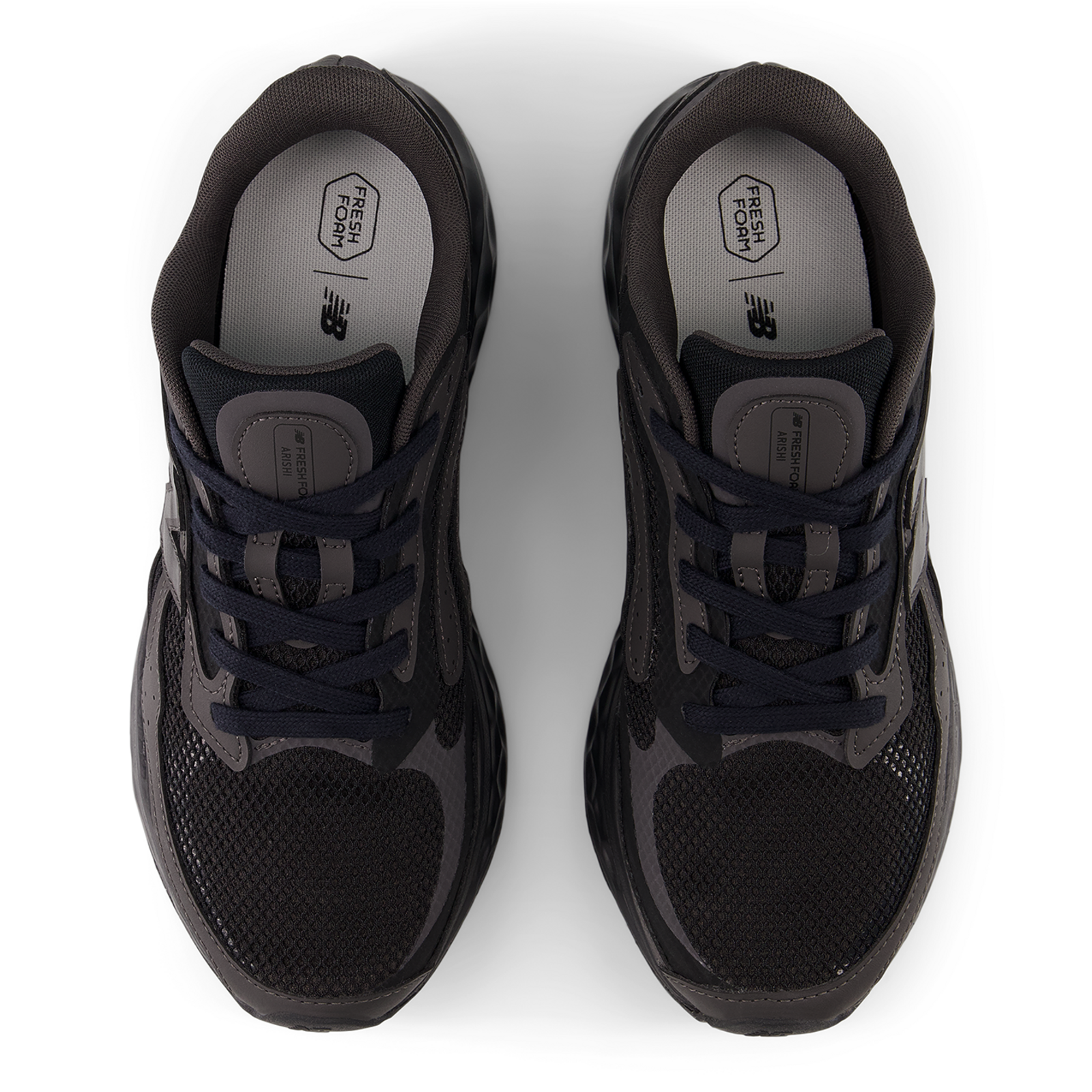 New Balance M Arishi v4 Laufschuhe in SCHWARZ