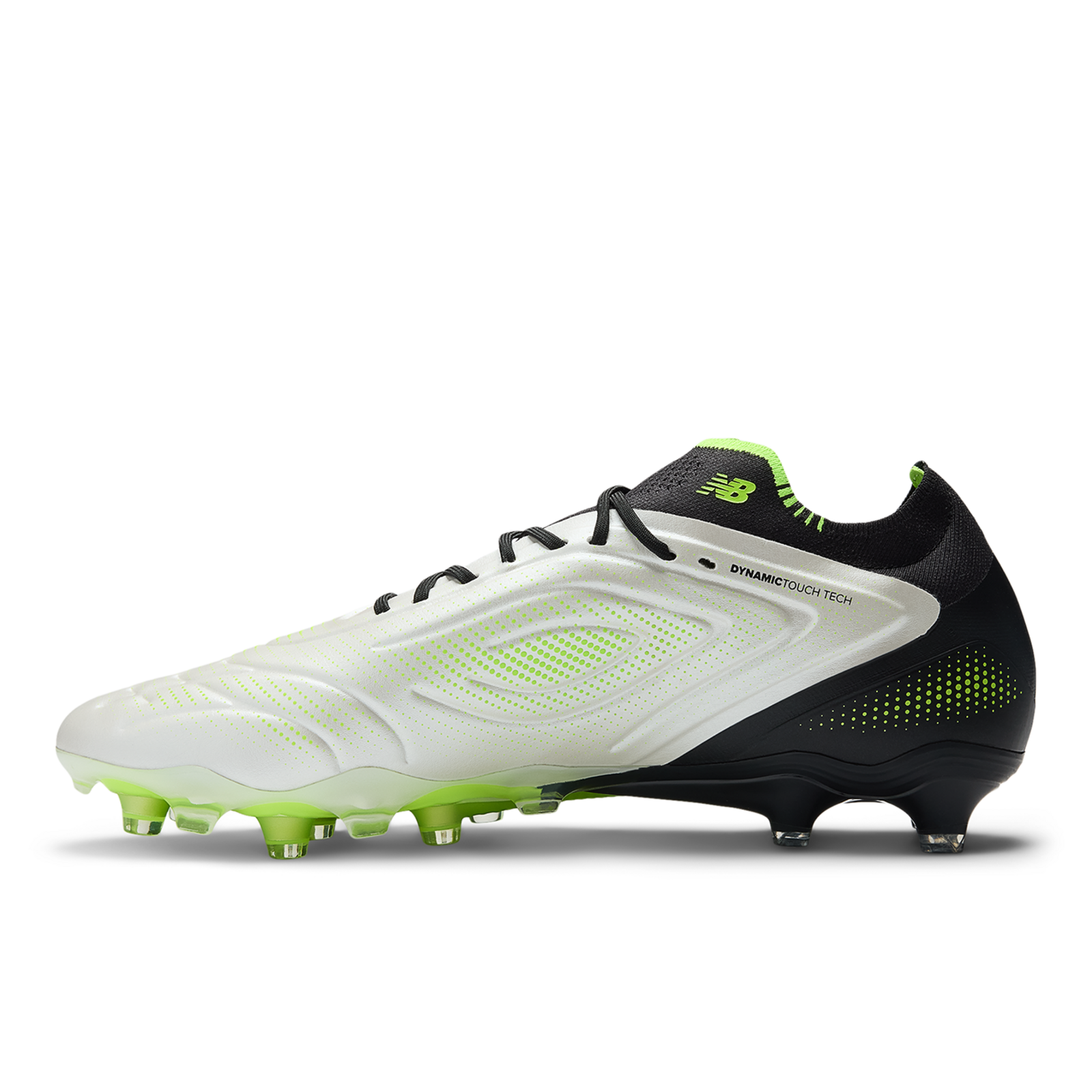 New Balance M Tekela Elite FG v5 Nockenschuhe in WEISS