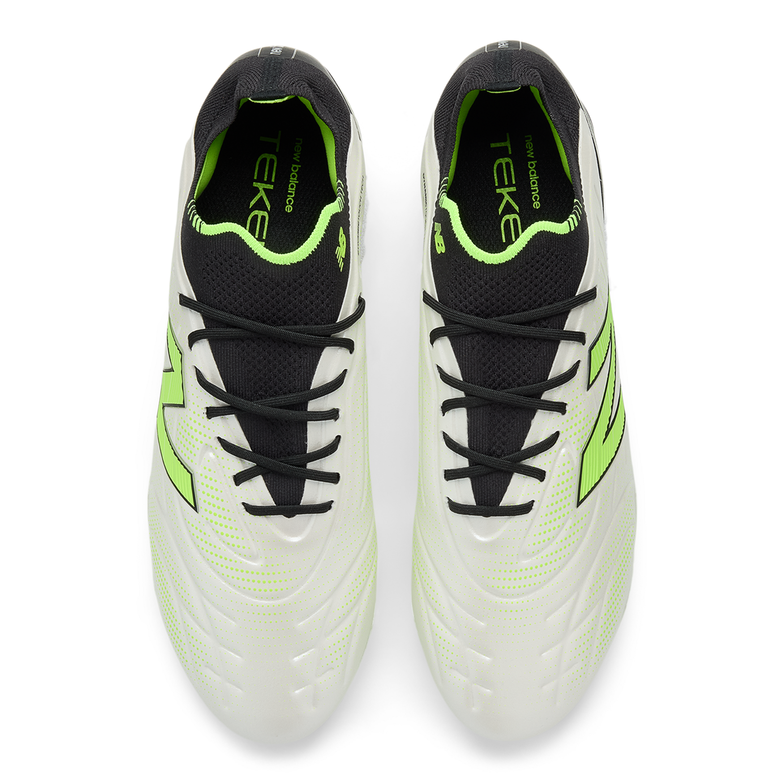 New Balance M Tekela Elite FG v5 Nockenschuhe in WEISS