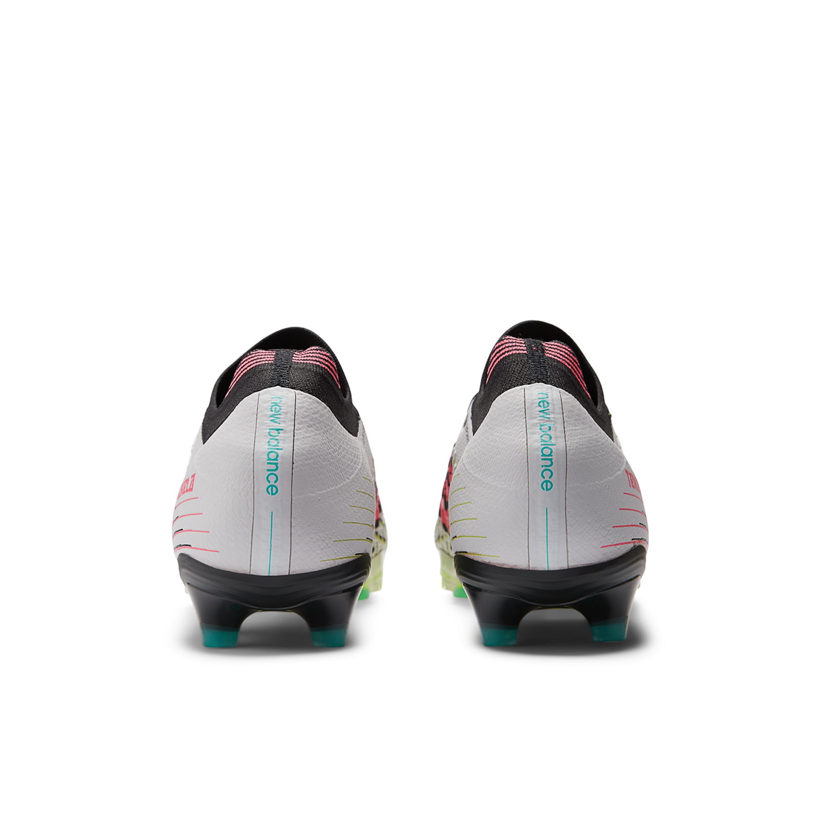 New Balance M Tekela Low Pro FG Colorful Nockenschuhe in WEISS