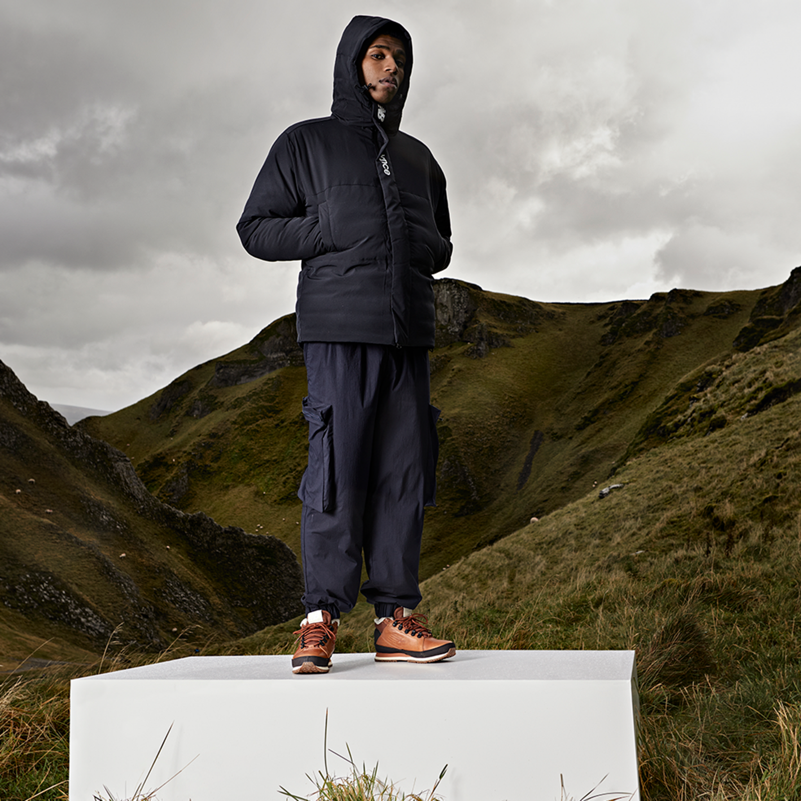 New Balance 754 Insulated in BRAUN