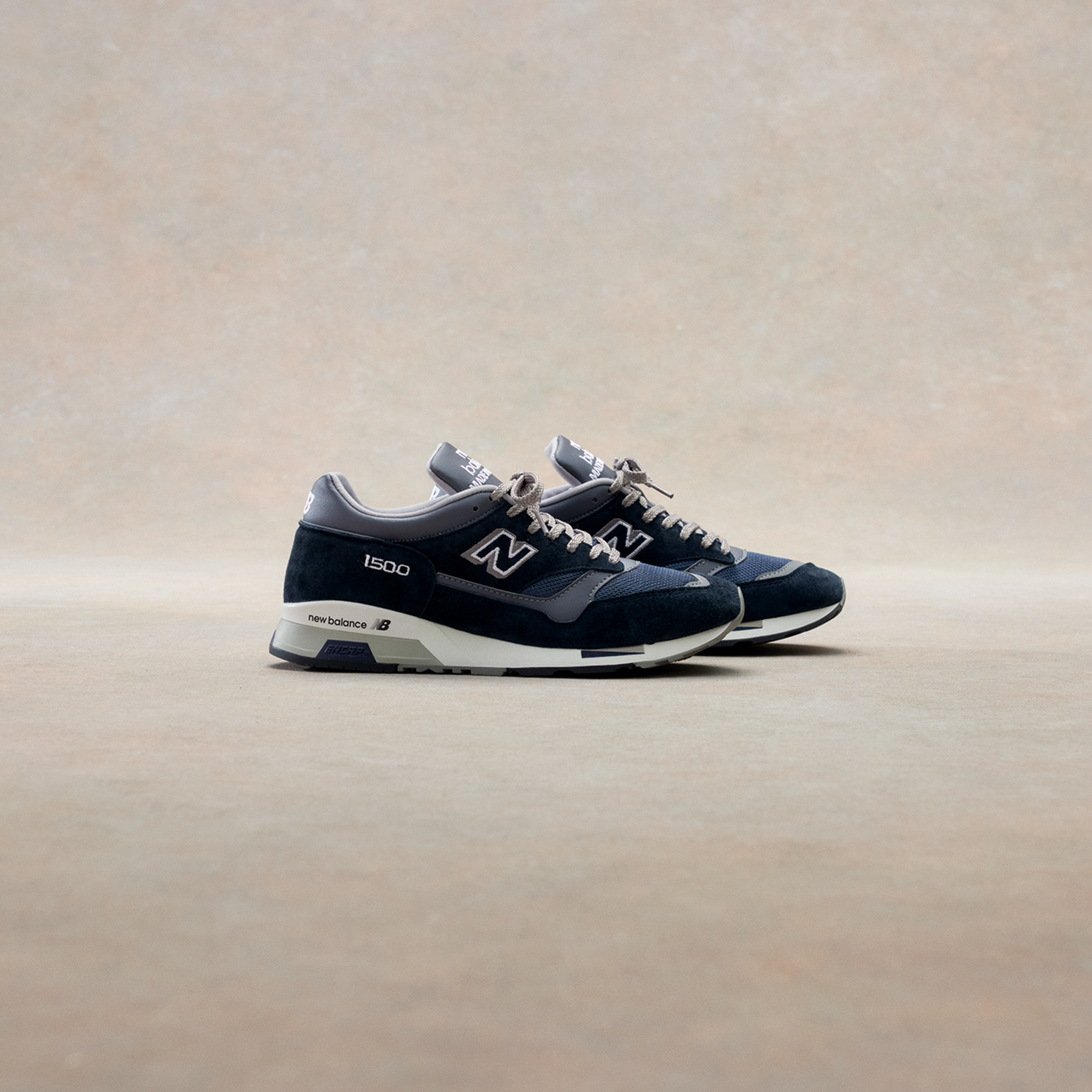 New Balance M 1500 MiUK Core Freizeitschuhe in GRAU