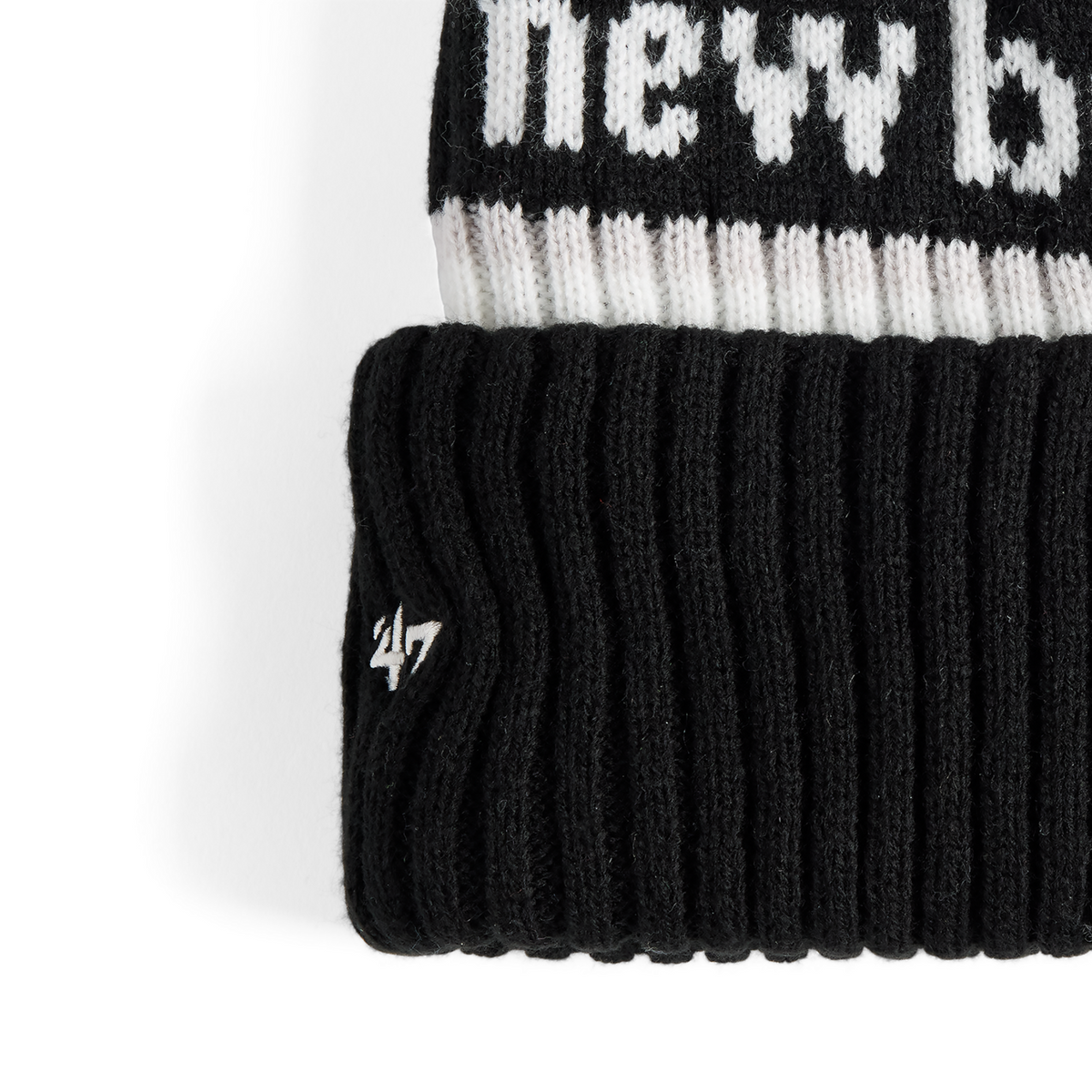 New Balance 47 Acrylic Cuff Knit in SCHWARZ