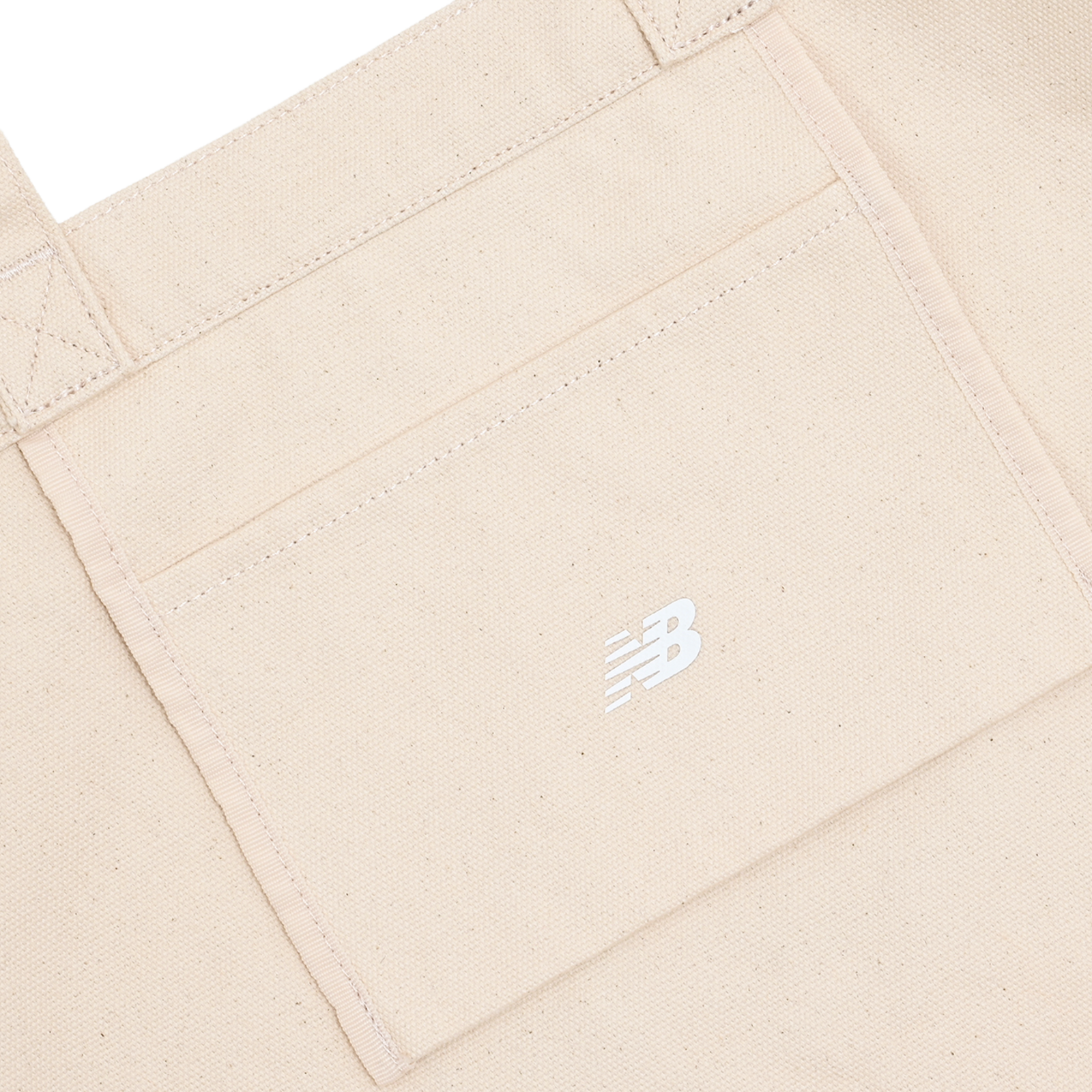 New Balance NB Athletics Graphic Tote in MEHRFARBIG
