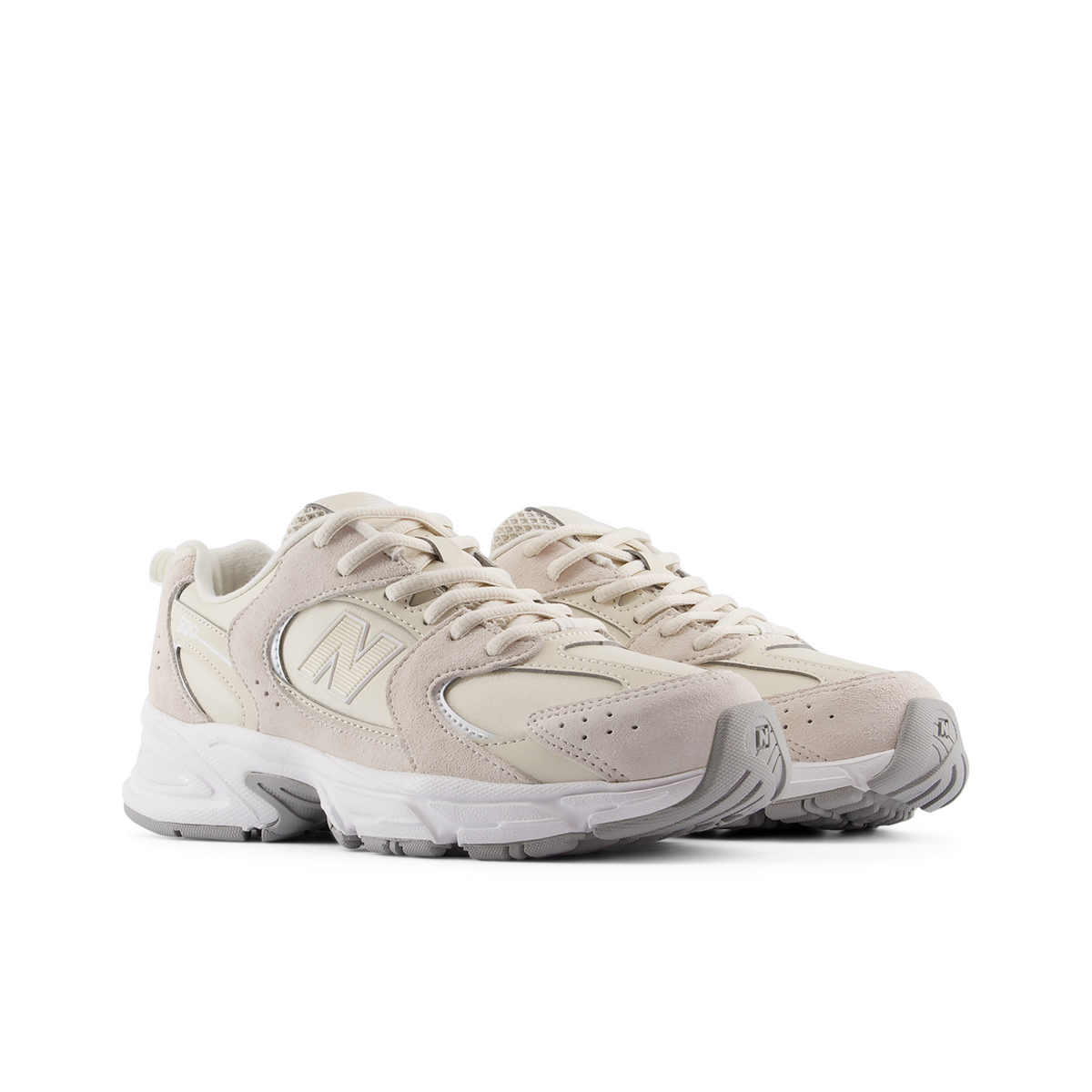 New Balance 530 Lace in BEIGE