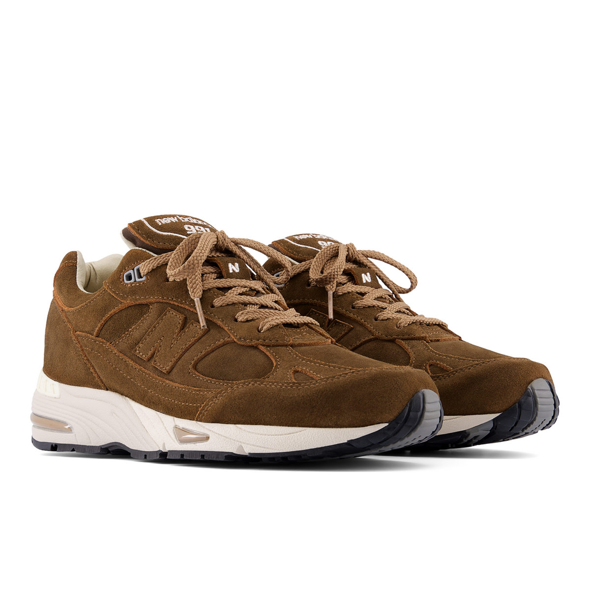 New Balance 991 v1 Made in UK Luxe Suede in BRAUN