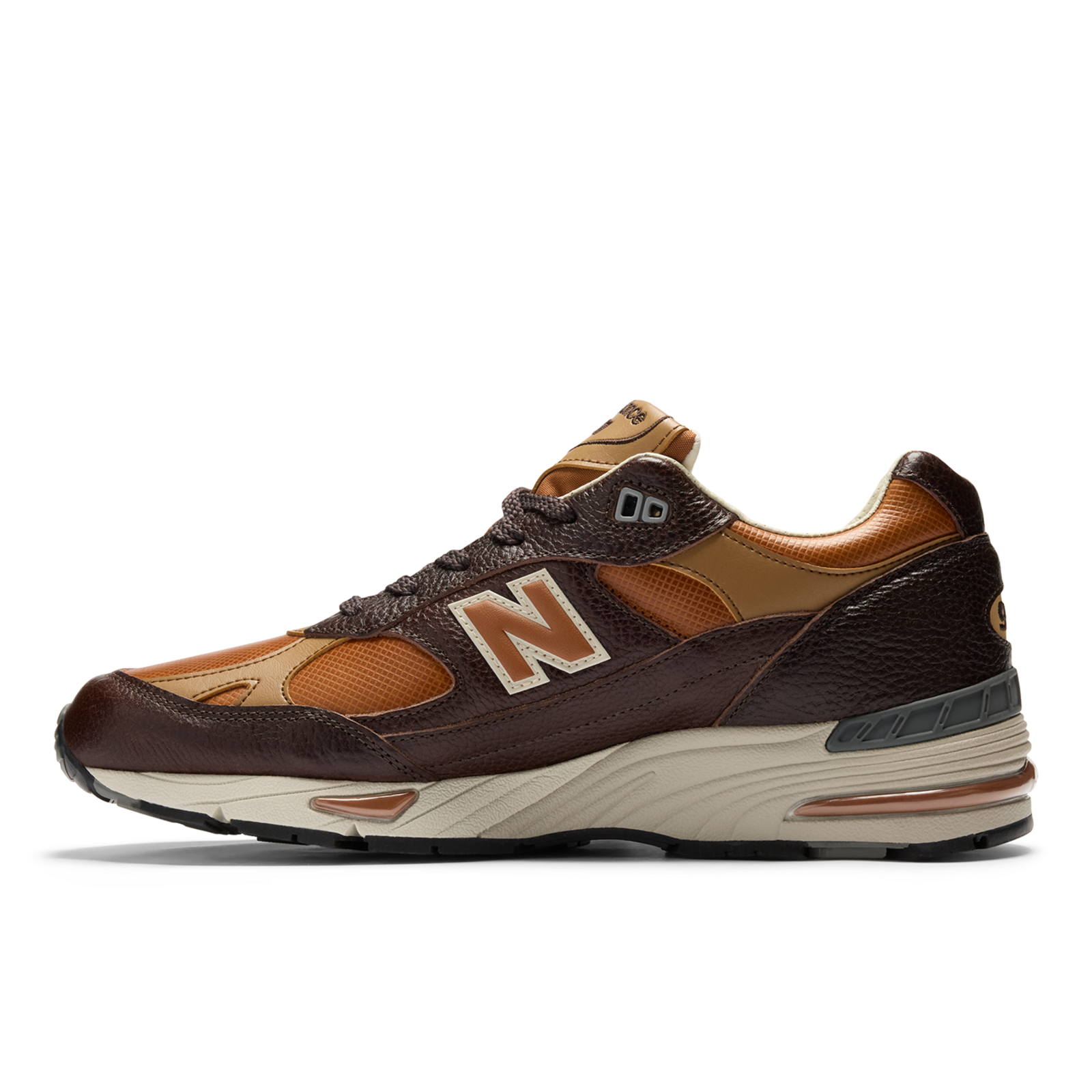 New Balance M 991 v1 Made in UK Luxe Freizeitschuhe in BRAUN