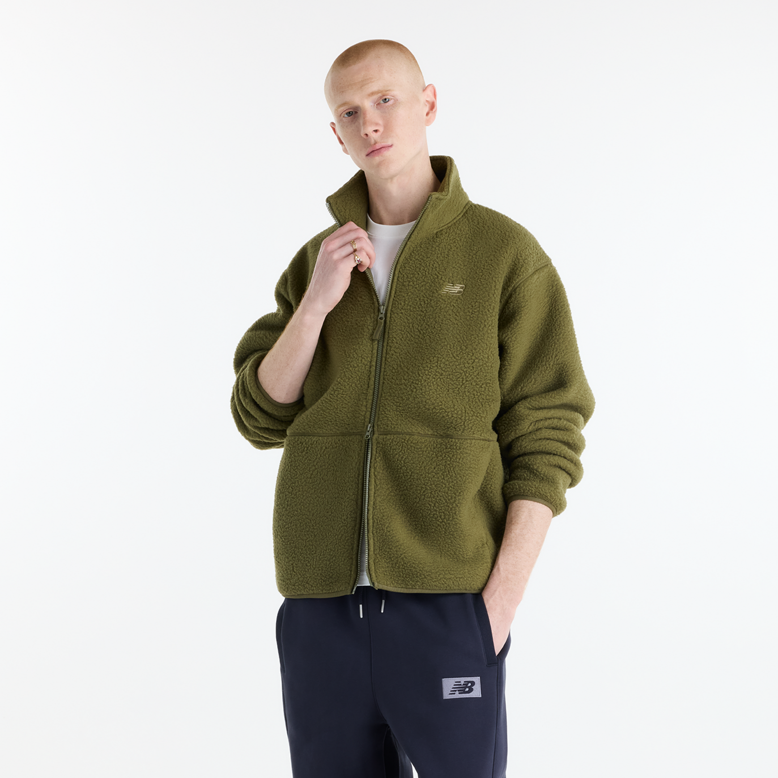 New Balance High Pile Jacket in GRÜN