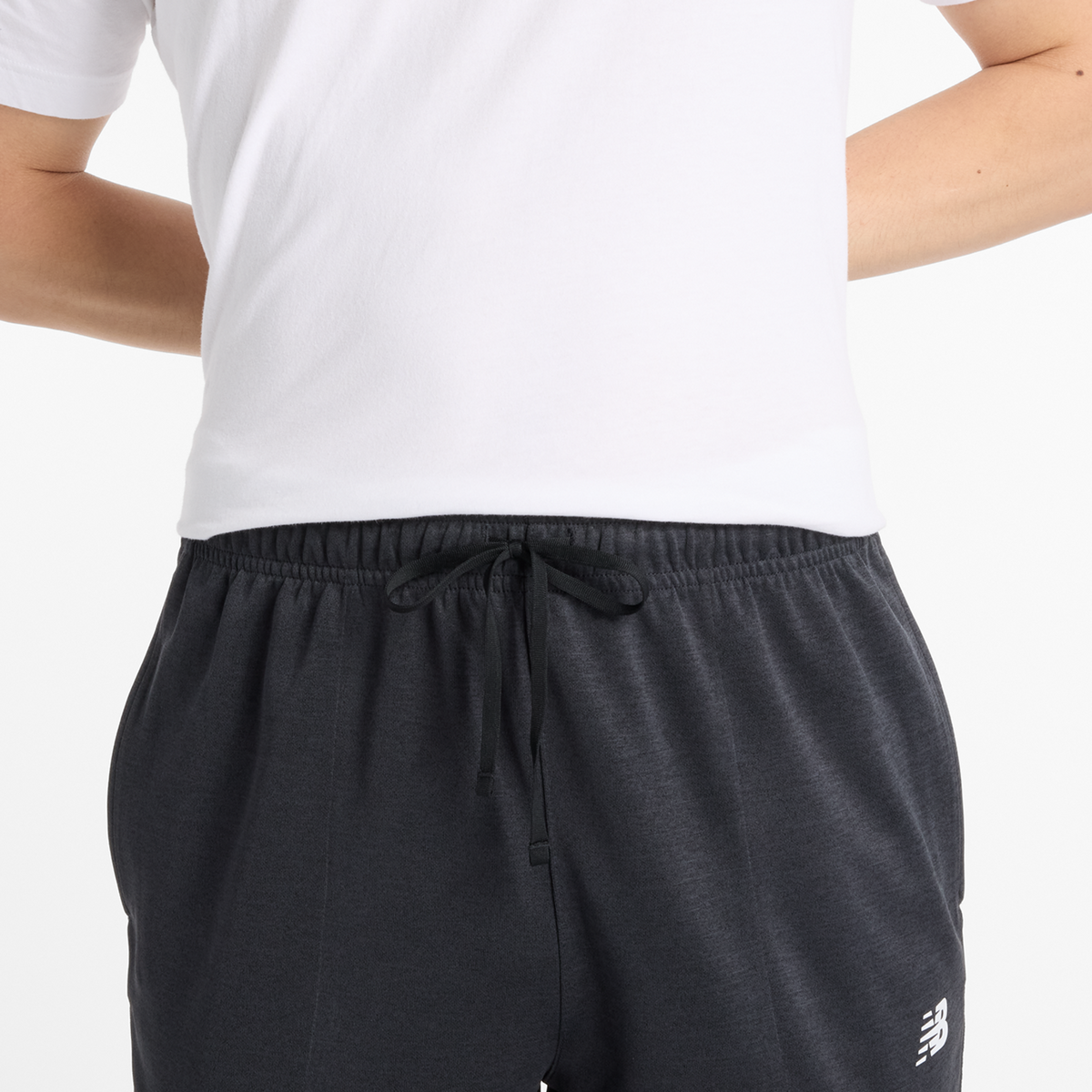 New Balance Sport Knit Pant in SCHWARZ
