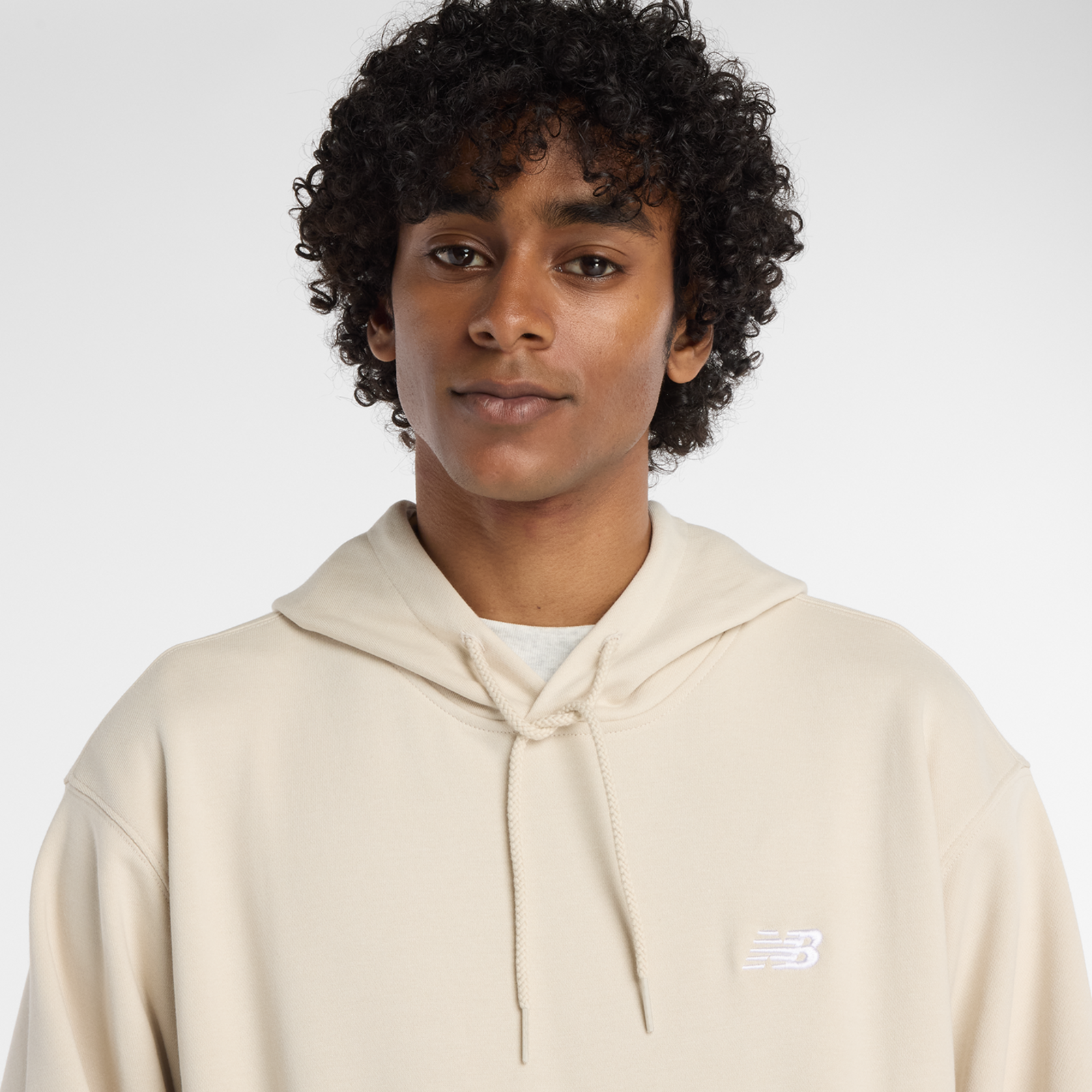 New Balance Sport Essentials Small Logo French Terry Hoodie in